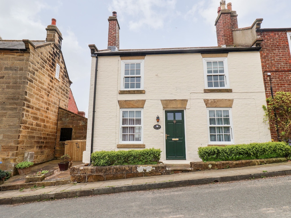 Braeside - carbon neutral hotel in Whitby
