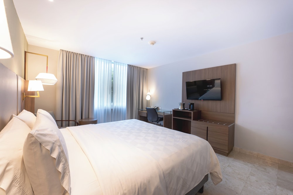 Holiday Inn Villahermosa Aeropuerto by IHG