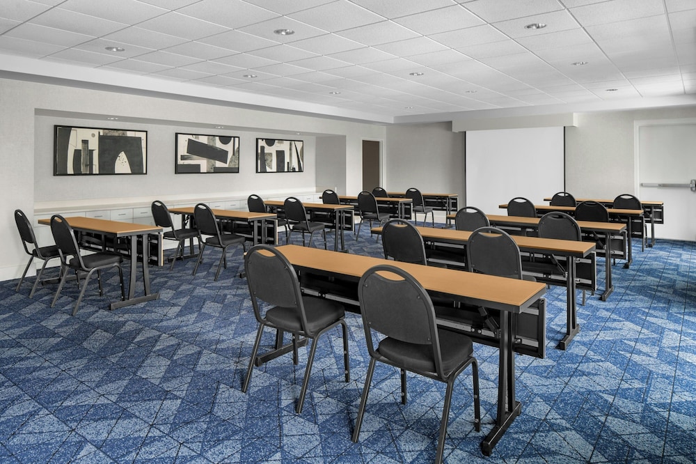 Courtyard by Marriott Charleston Summerville - photo 31