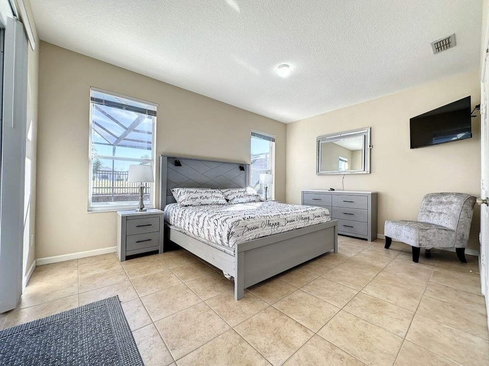 Luxury 6bd 3.5ba Pool Home In Windsor Palms Resort 6 Bedroom Villa by RedAwning - photo 8