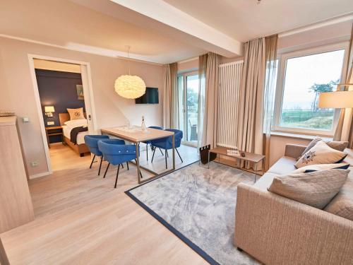 Strandresort Prora WG 202 mit Meerblick und Sauna — 4-Star Luxury Hotel in Ostseebad Binz, Germany