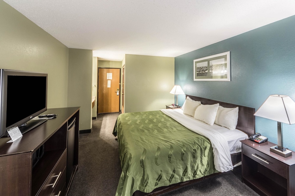 Blisspoint Inn Columbia City - photo 17