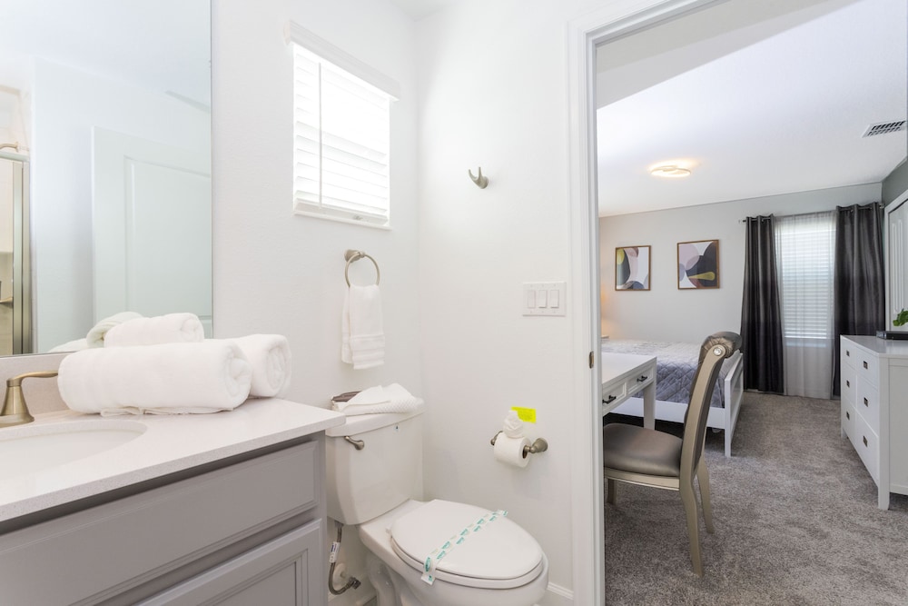 Wonderful 5 Bd Close to Disney @ Storey Lake Resort 2980 - photo 49