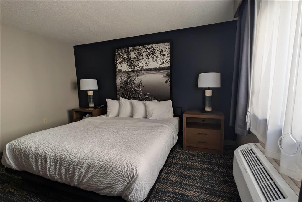 Super 8 by Wyndham Perham - photo 10