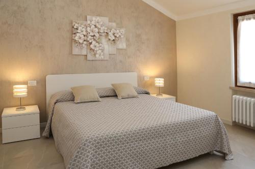 Flower Apartments — 4-Star Luxury Hotel in Bardolino, Italy