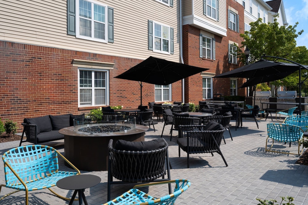 TownePlace Suites by Marriott Chicago Lombard - photo 24