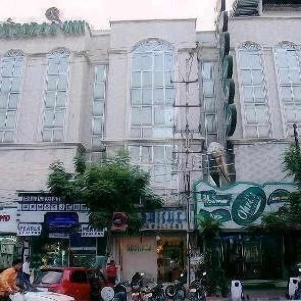 Ohris Baseraa Inn - last minute hotel in Hyderabad