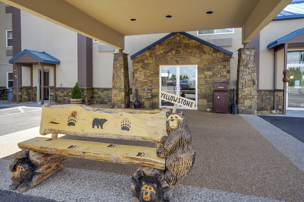 Yellowstone Westgate Hotel - photo 36