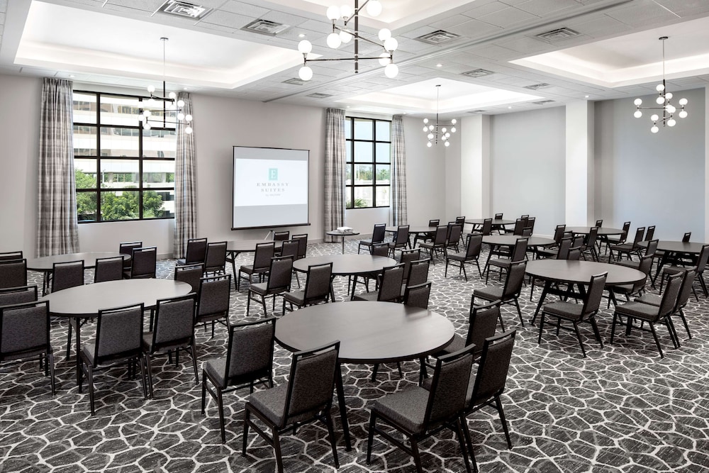 Embassy Suites by Hilton Tampa Airport Westshore - photo 61