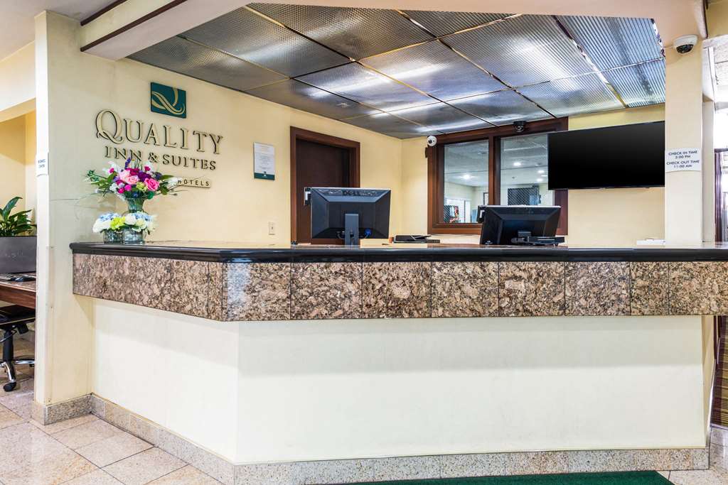 Quality Inn & Suites Lacey Olympia - photo 3