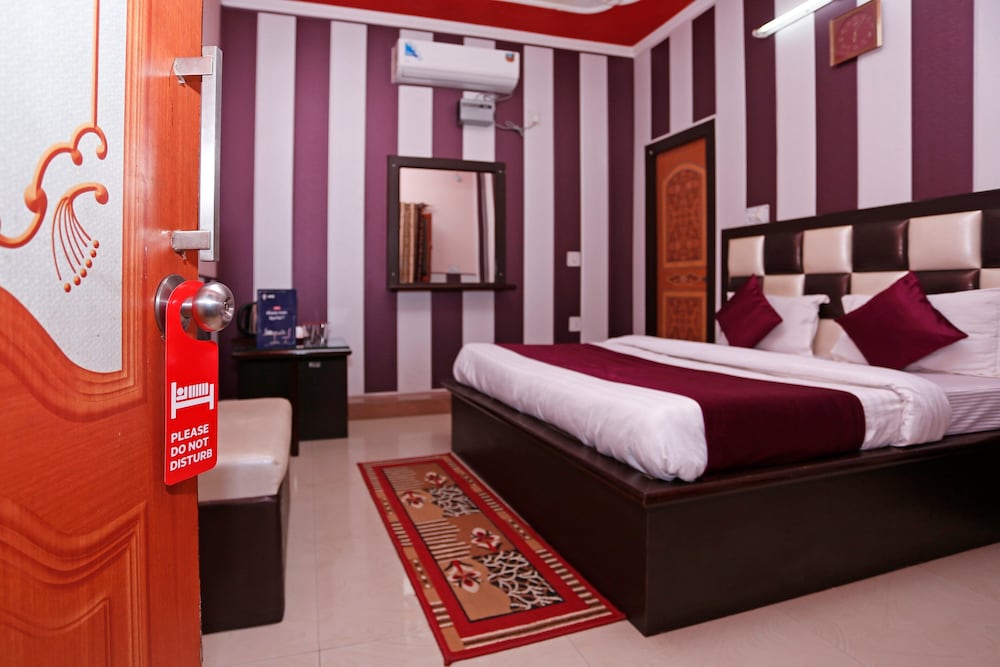 Oyo 5851 Mehfil Hotel — Haridwar