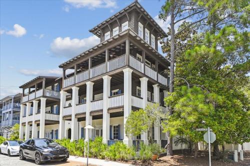 Sea ing Green at Rosemary by 30A Escapes - carbon neutral hotel in Panama City Beach