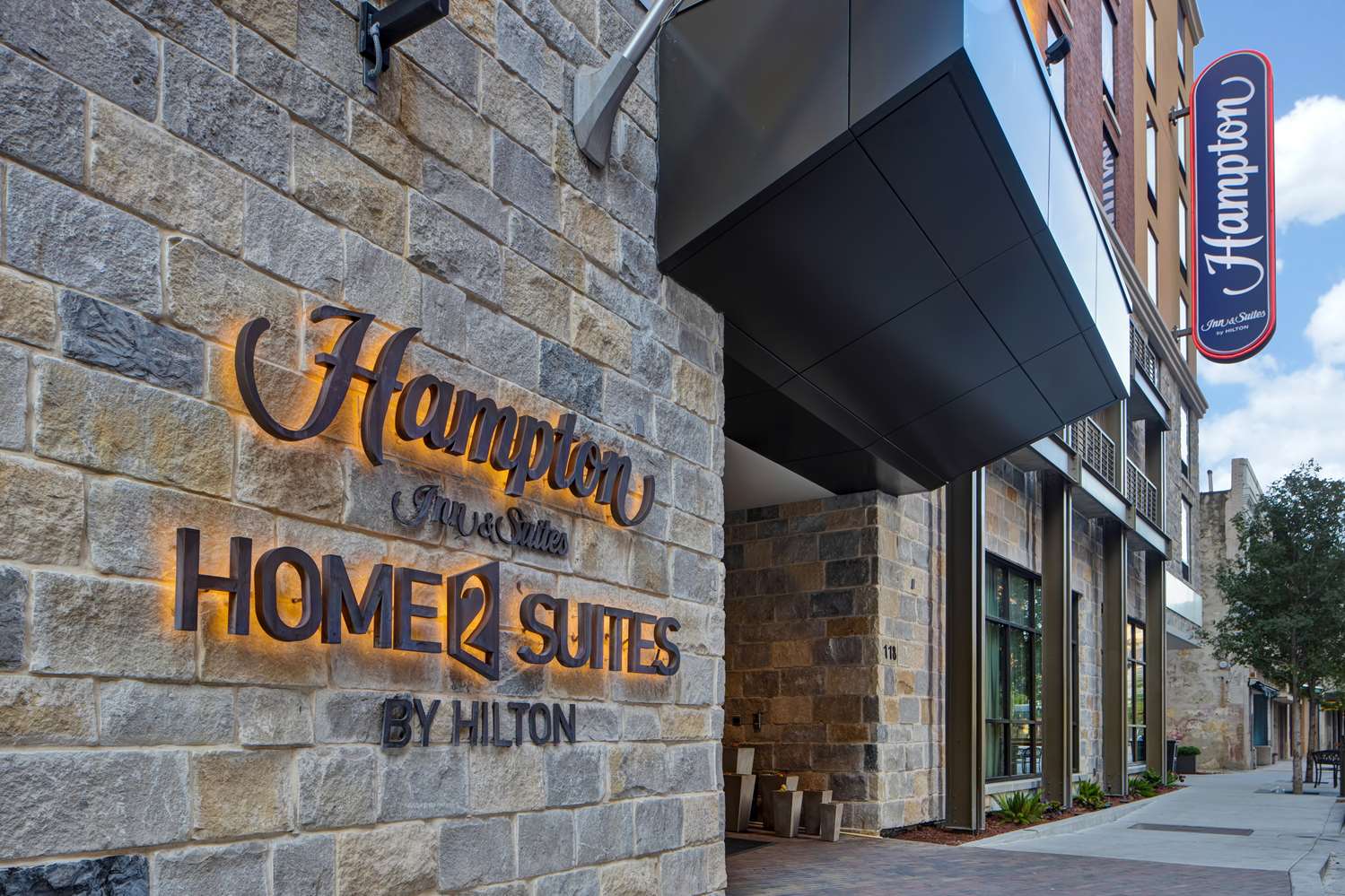 Hampton Inn & Suites San Antonio Riverwalk - photo 28