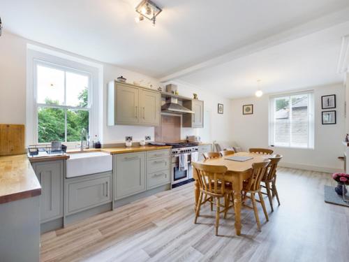 Marrington 1st Floor Apartment Central Location Buxton — 4-Star Luxury Hotel in Buxton, United Kingdom