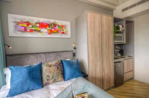 Executive City Micro Living in Long Street at One Thibault