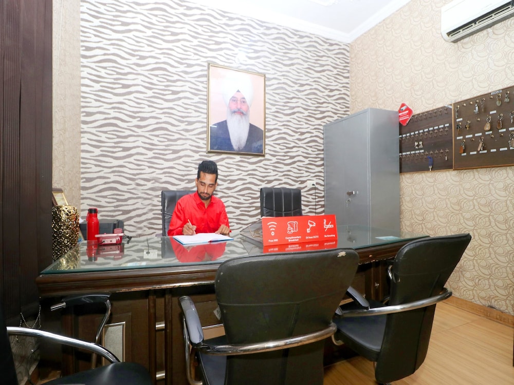 Oyo 36854 Sangam Resort — Ambala