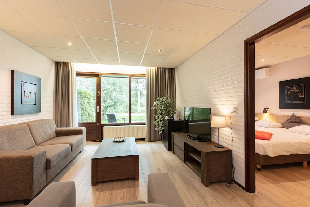 Aparthotel Delden — Delden