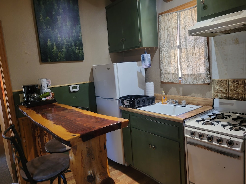Sleepy Hollow Cabins and Hotel - photo 58