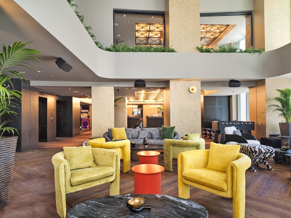 מזון ומשקאות