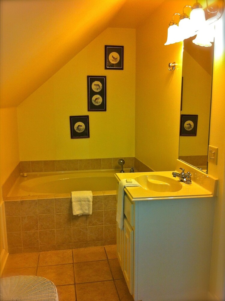 The Abbé House Inn - photo 9