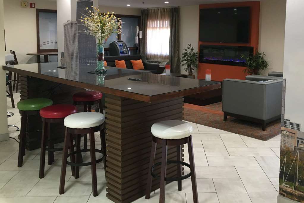 Baymont by Wyndham Chicago Alsip - photo 3