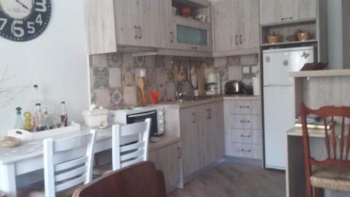 Violetta Rooms — Koroni — photo 4