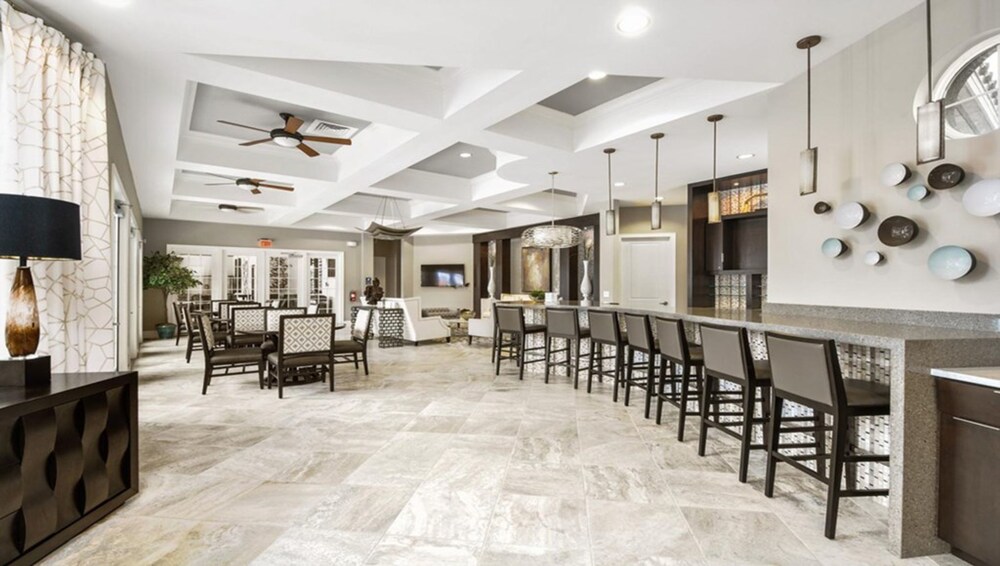 6 Bedrooms 5 Bathrooms Solterra 4193 Od - photo 14