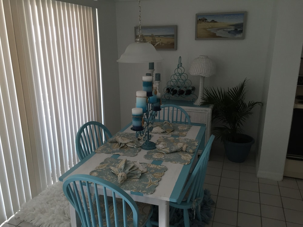 Suites On The Beach - photo 12
