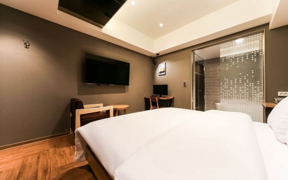 Deagu Taejeondong Soho 102 in Daegu, South Korea