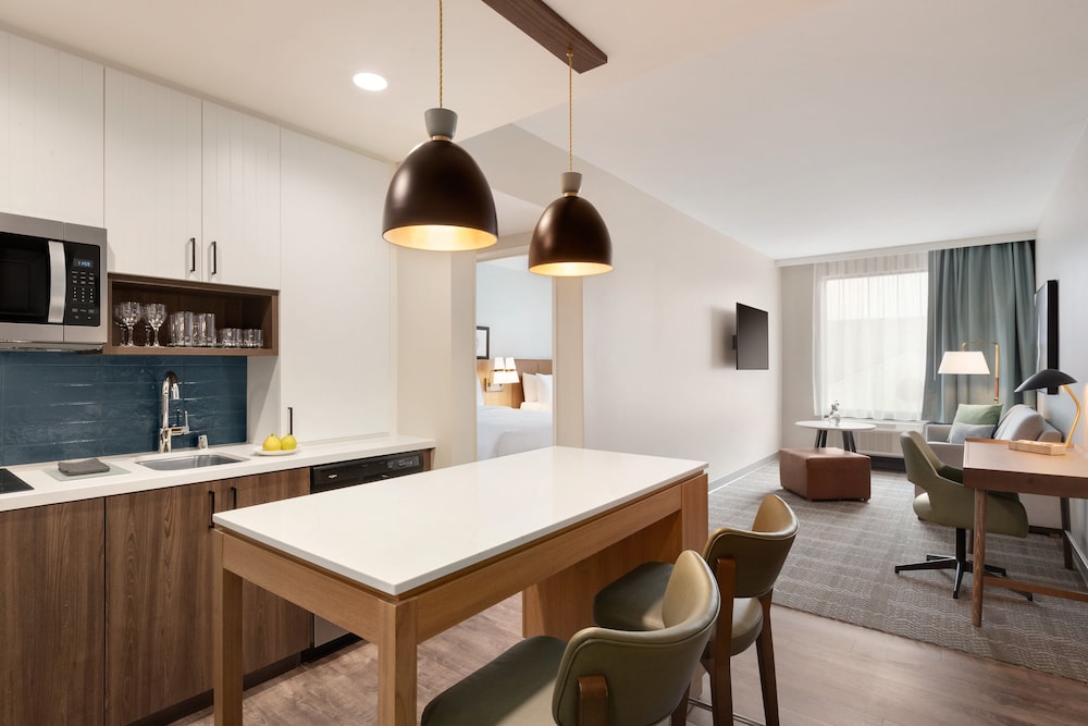 Staybridge Suites Rochester Mayo Clinic Area by IHG - photo 32