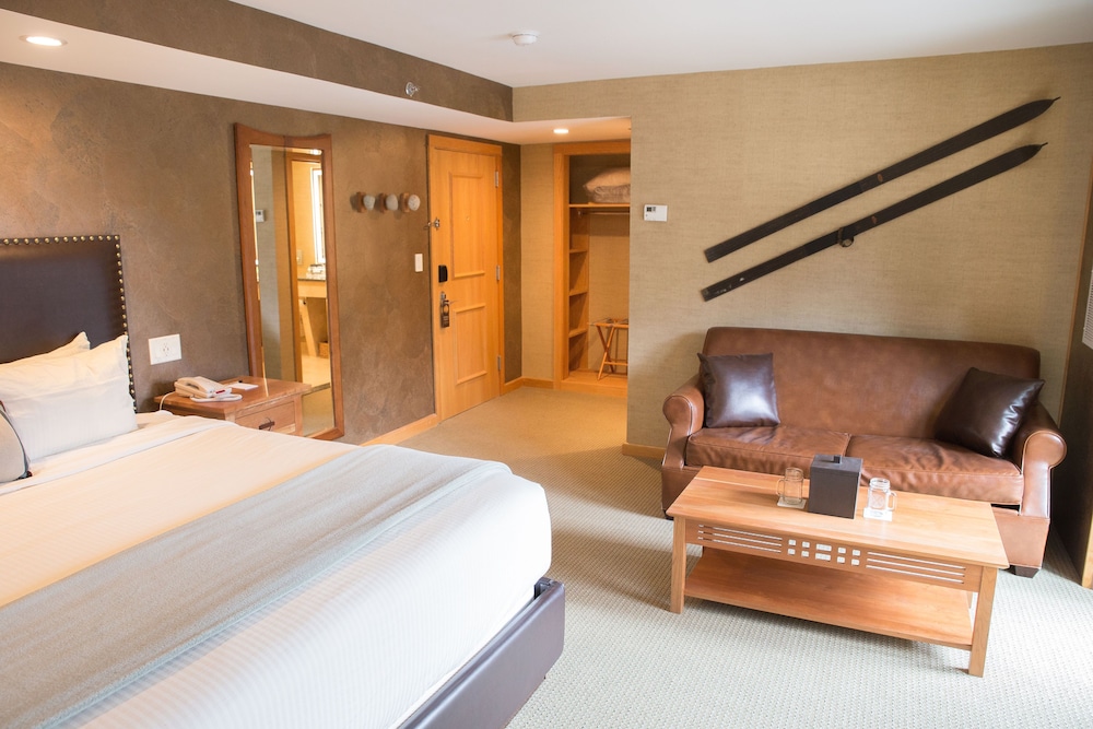 Golden Arrow Lakeside Resort - photo 12