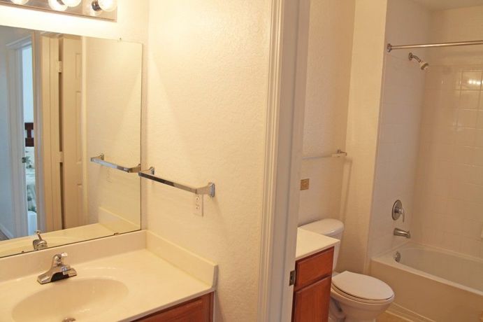 Ventura Resort Rentals Inc - photo 8