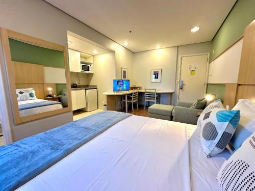 Flat Moderno Nações Unidas c Limpeza Diária e Rooftop - carbon neutral hotel in Sao Paulo