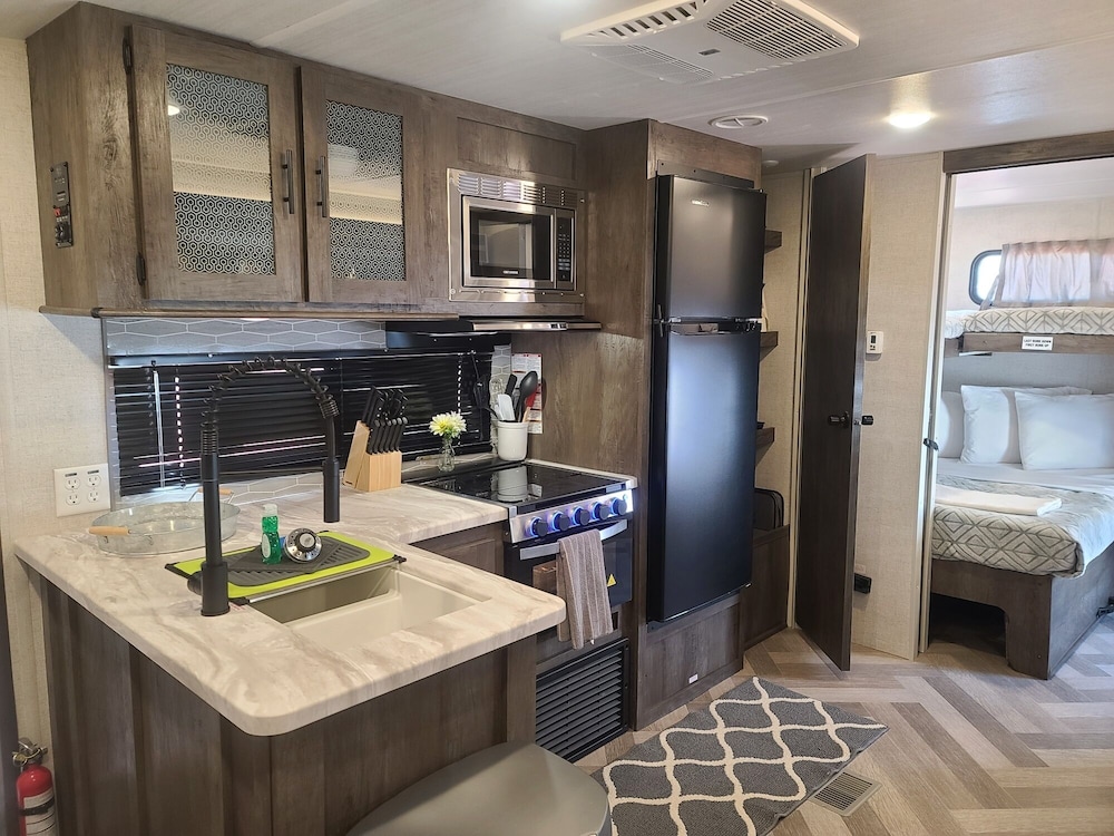 Grand Canyon RV Glamping - photo 16