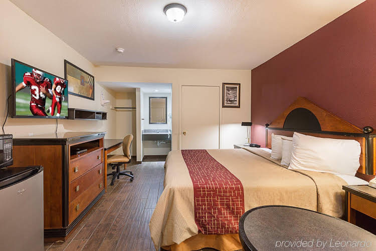 Red Roof Inn Blytheville - photo 11