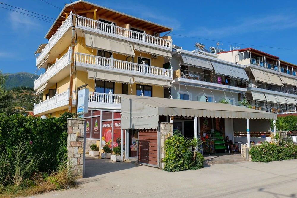 Alex & Sofi Hotel in Himare, Albania