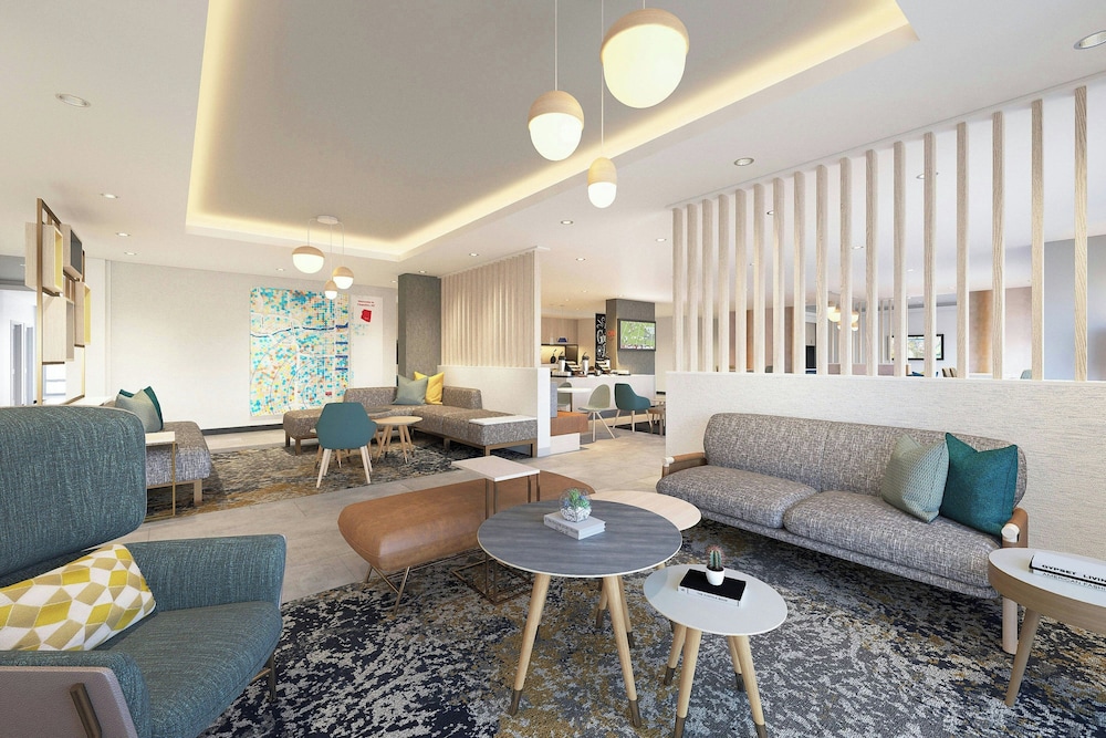 Towneplace Suites By Marriott Montreal Airport — Dorval