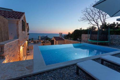 Steinhaus Villa Ane — 4-Star Luxury Hotel in Tucepi, Croatia