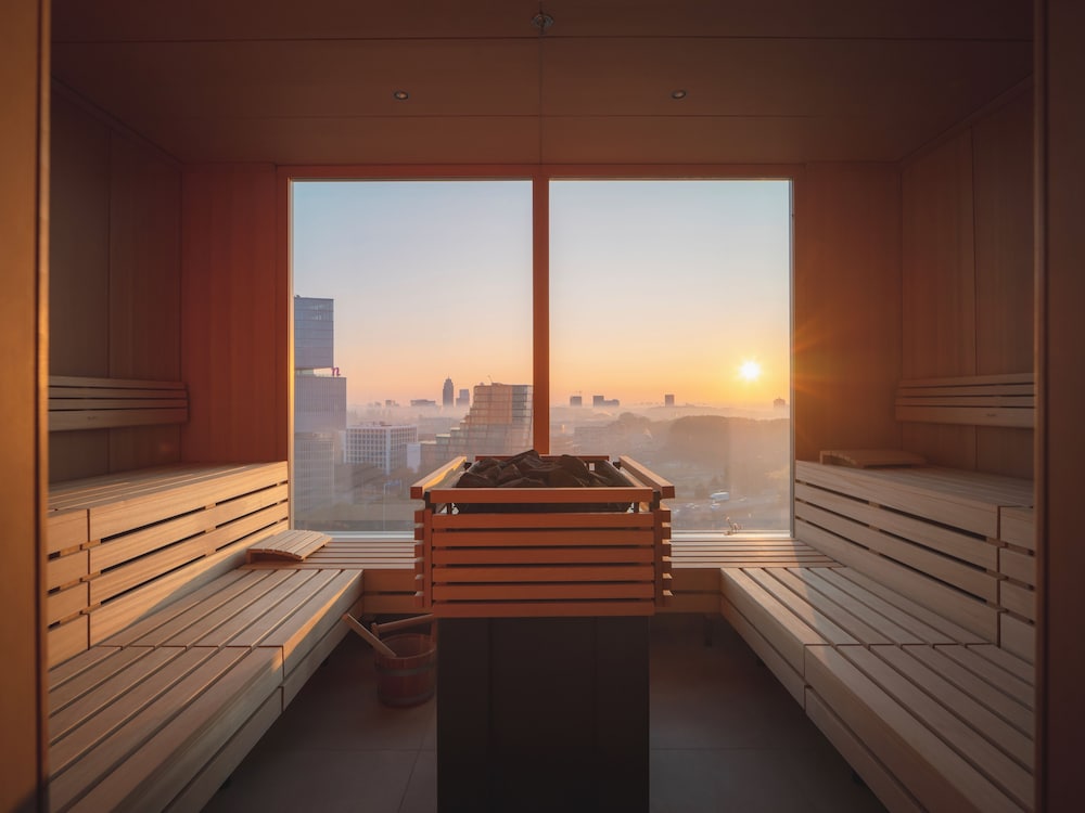 Van der Valk Hotel Amsterdam Zuidas Rai — 4-Star Luxury Hotel in Amsterdam, Netherlands