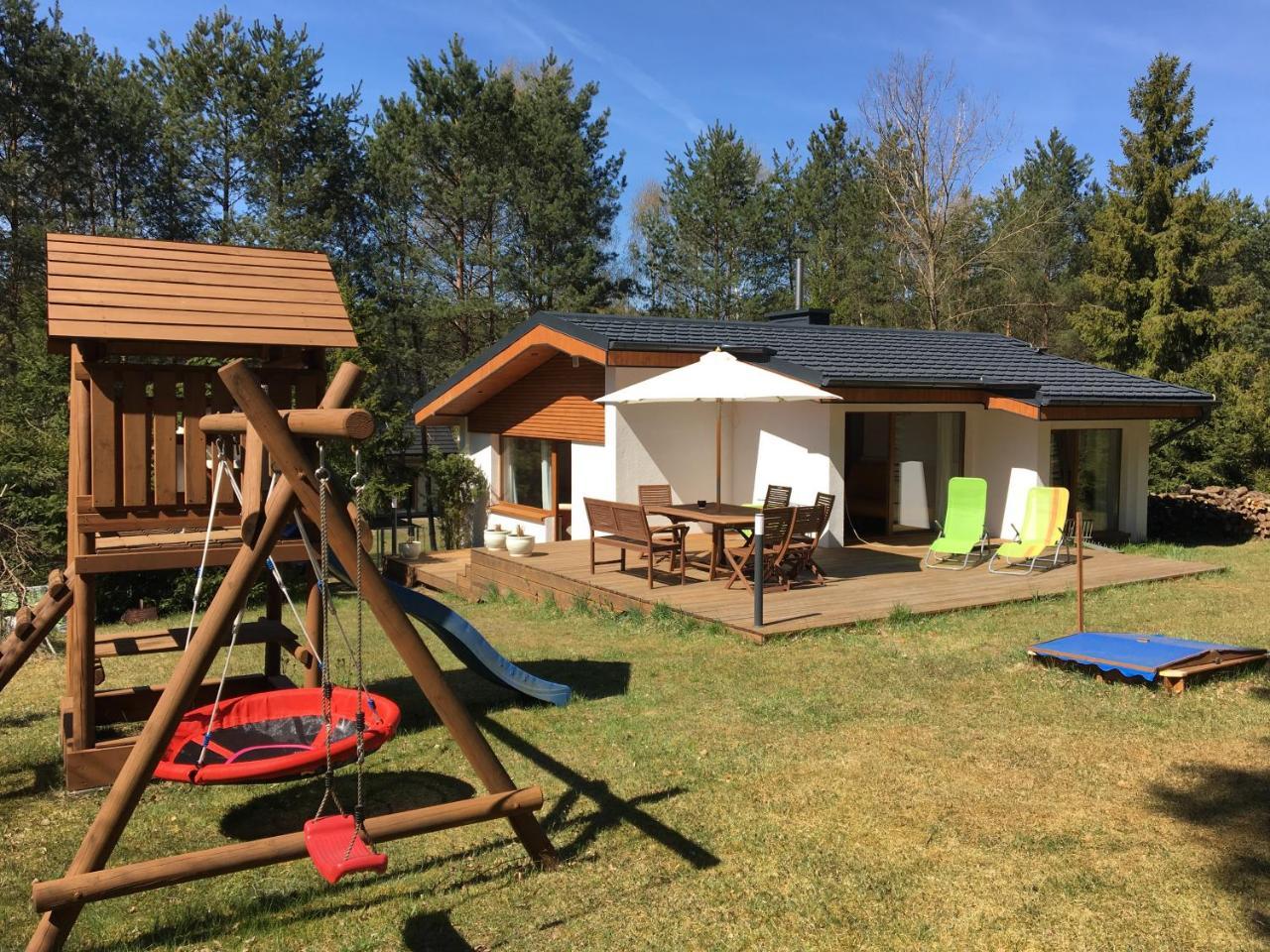 Majkowka - carbon neutral hotel in Unknown City