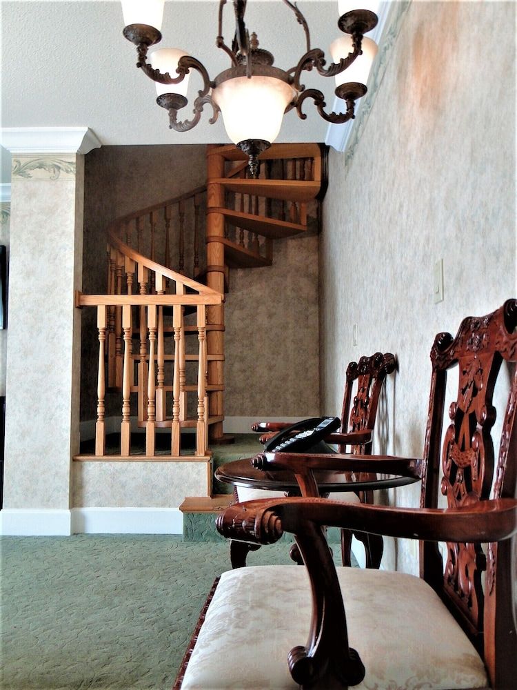 Copperfield Inn Resort - photo 35