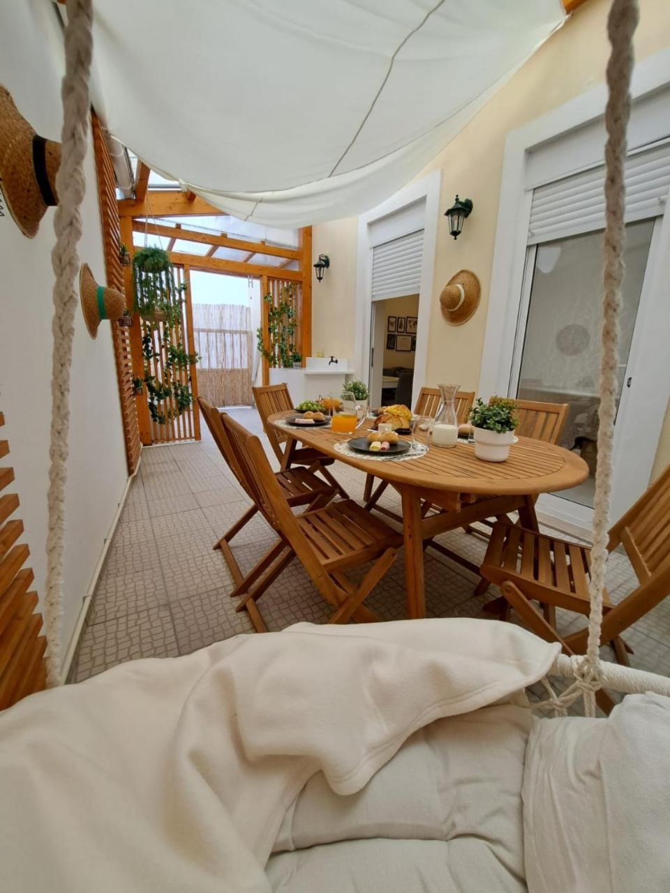 Cantinho Das Figueiras in Nazare, Portugal