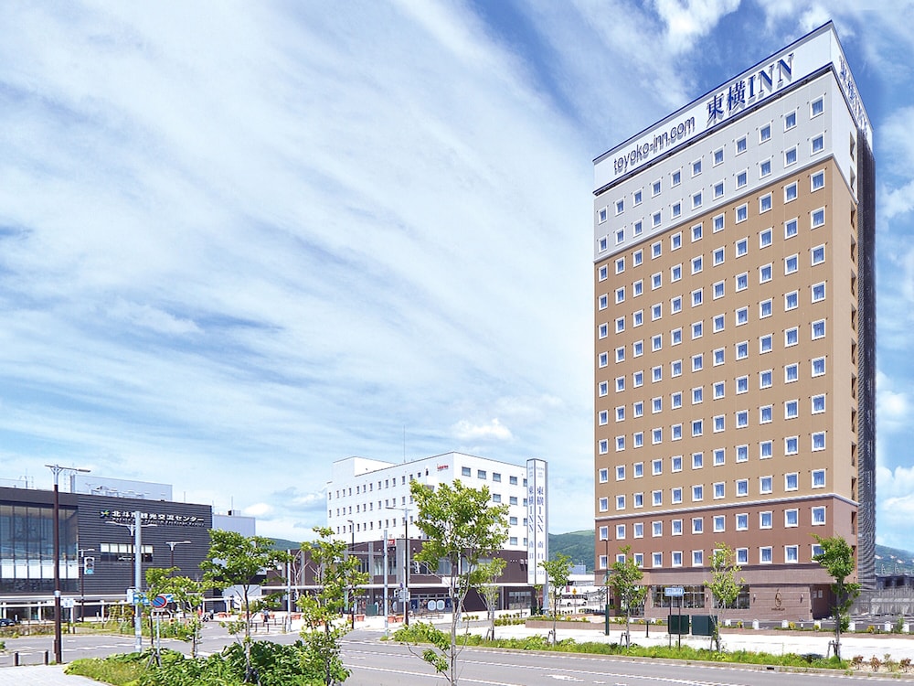 Toyoko Inn Hokkaido Shin Hakodate Hokuto eki Minami guchi in Hokuto, Japan