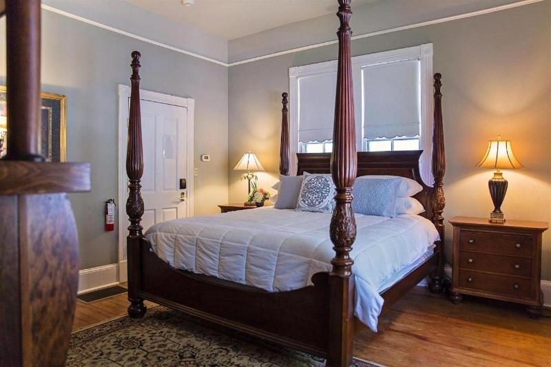 Beaufort Inn - photo 44