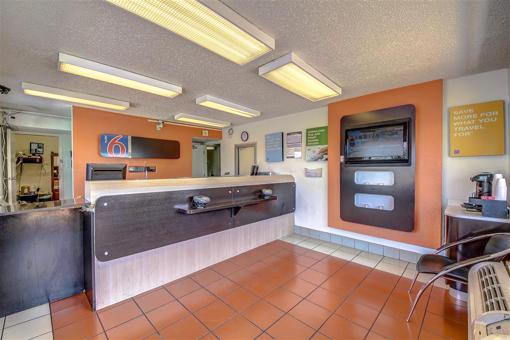 Motel 6 San Antonio TX Fort Sam Houston - photo 33