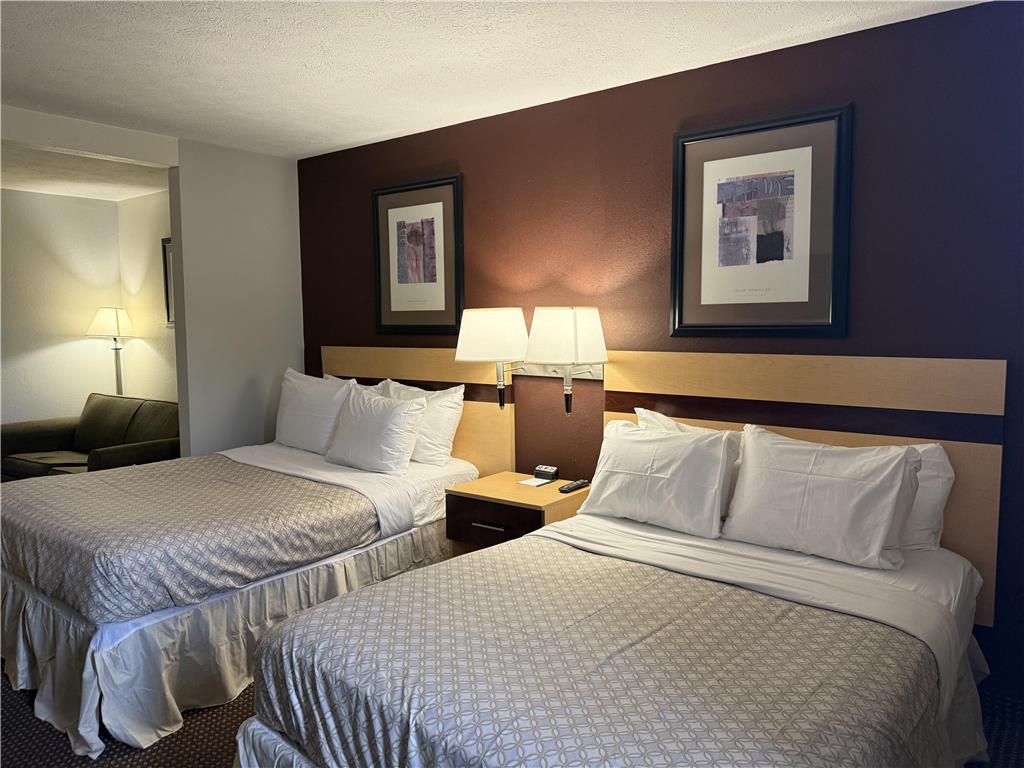 SureStay by Best Western Obetz Rickenbacker Airport - photo 14