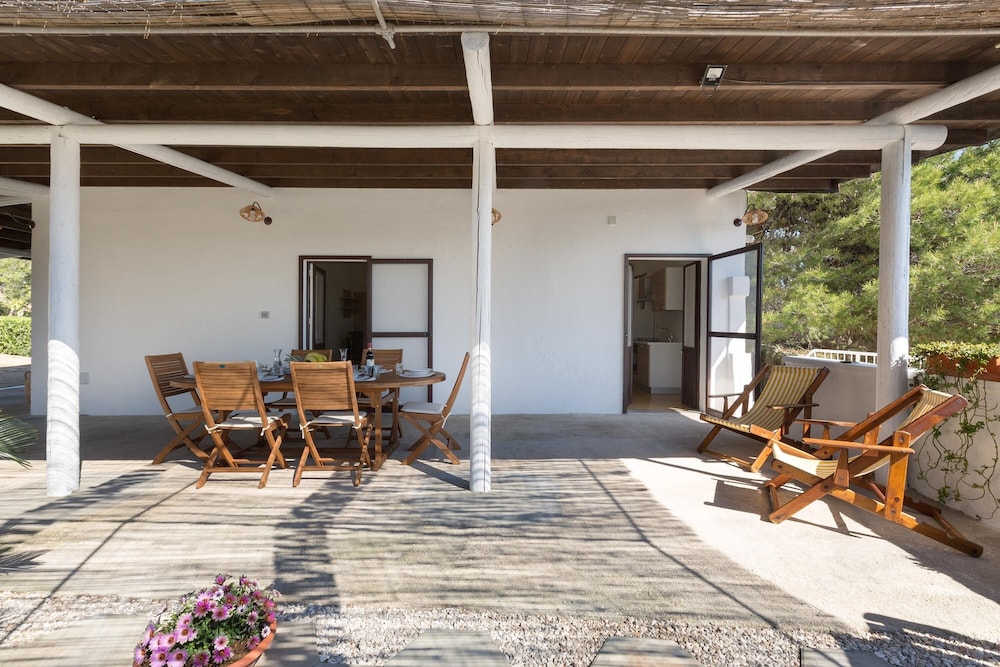 858 La Giara in Castrignano Del Capo, Italy