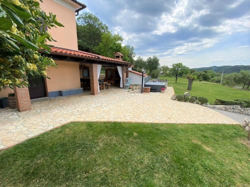 Holiday Home Vintage — 4-Star Luxury Hotel in Supetarska Draga, Croatia