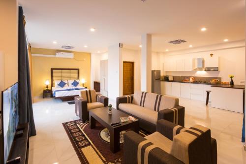 Niwahas Apartments Kottawa — 4-Star Luxury Hotel in Ambalangoda, Sri Lanka