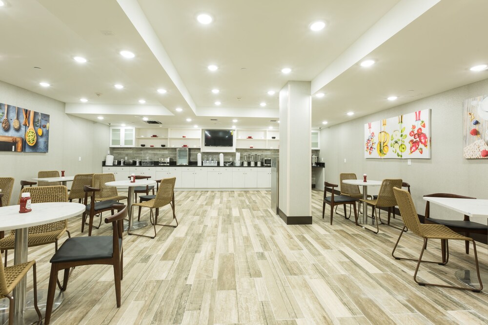 Hotel Ninety Five - photo 30